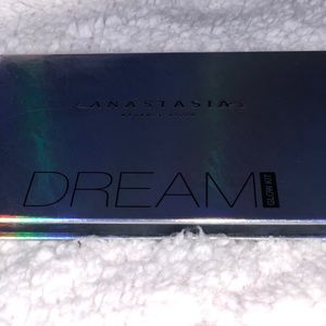 Anastasia Beverly Hills DREAM glow kit✨
